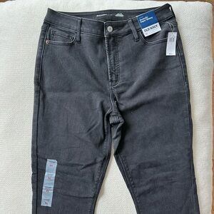 Old Navy Dark Wash Super Skinny Jeans